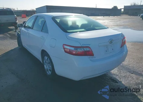 2009 Toyota Camry Le z USA, uszkodzony, nr VIN 4T4BE46KX9R086032